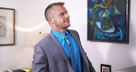 Hot Studs Desert Play